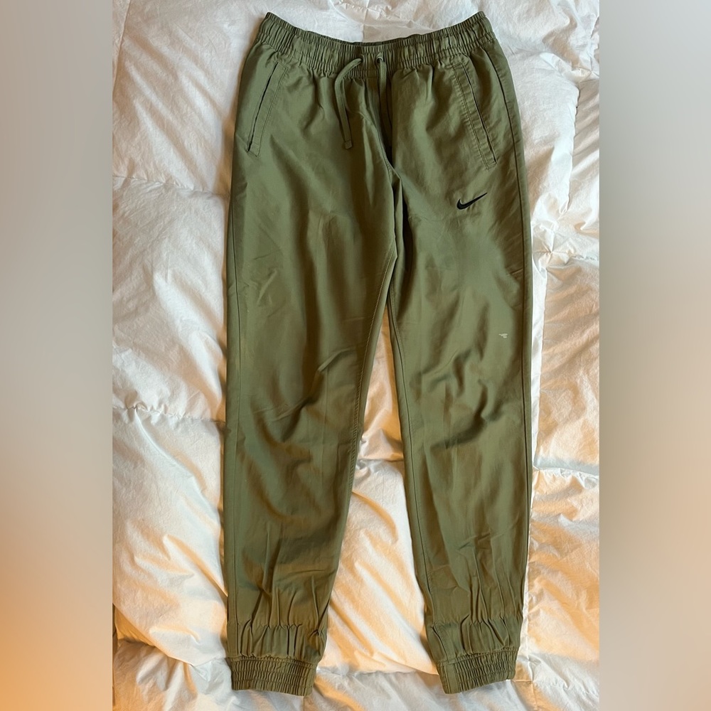 Nike joggers